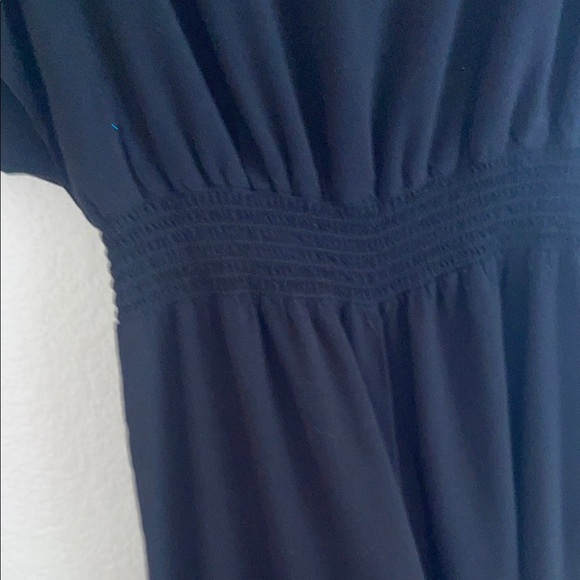 Black V-Neck Flutter Sleeve Cocktail Gown - Picture 5 of 10